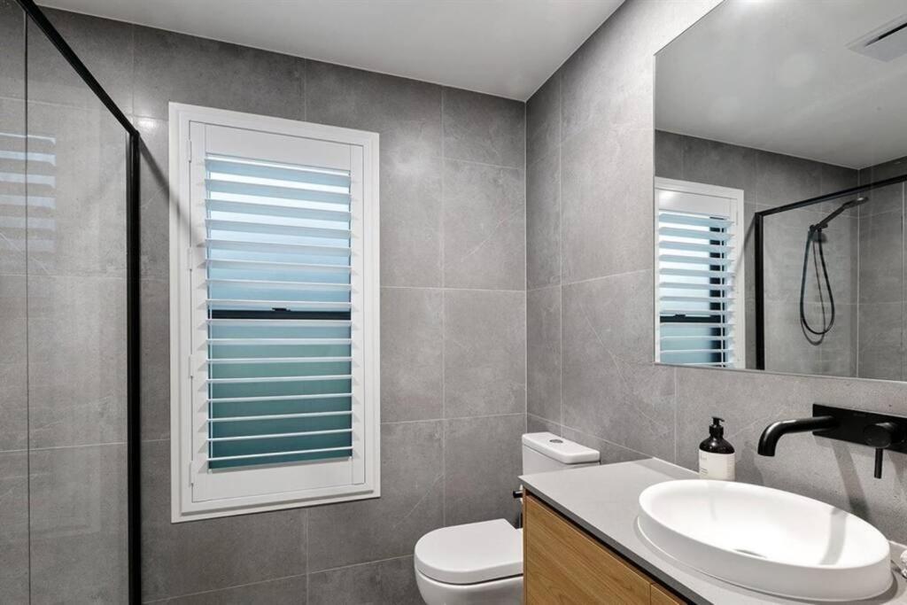 Beachside Buddina Luxury Family House 5 Bedrooms Bagian luar foto